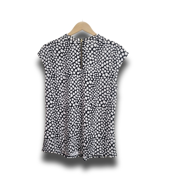 🌿Liz Claiborne Women's Medium Black and White Giraffe Print Career Top-CUTE! - Picture 6 of 10
